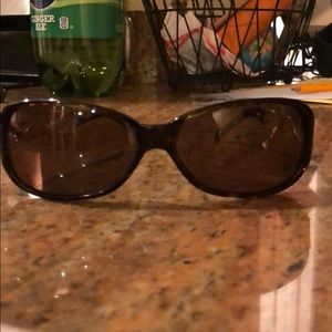 Brighton sunglasses barley worn